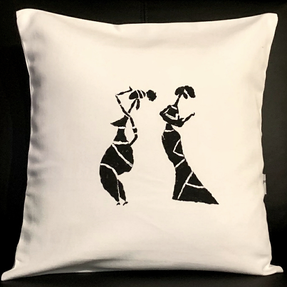 A pair of 14×14 envelop pillowcase .